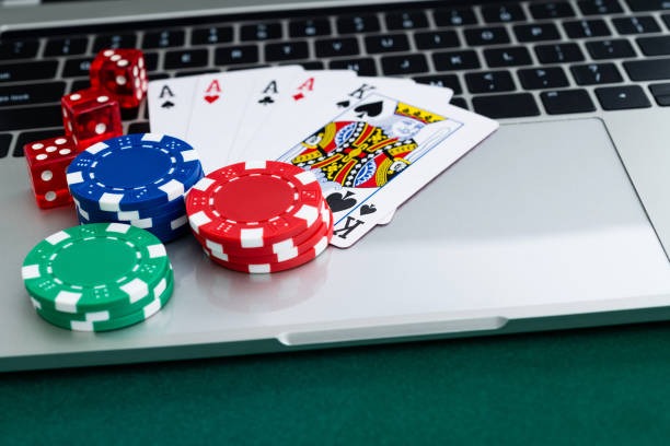 liga gacor platform interface showing slot games, live-dealer tables, and sports betting categories